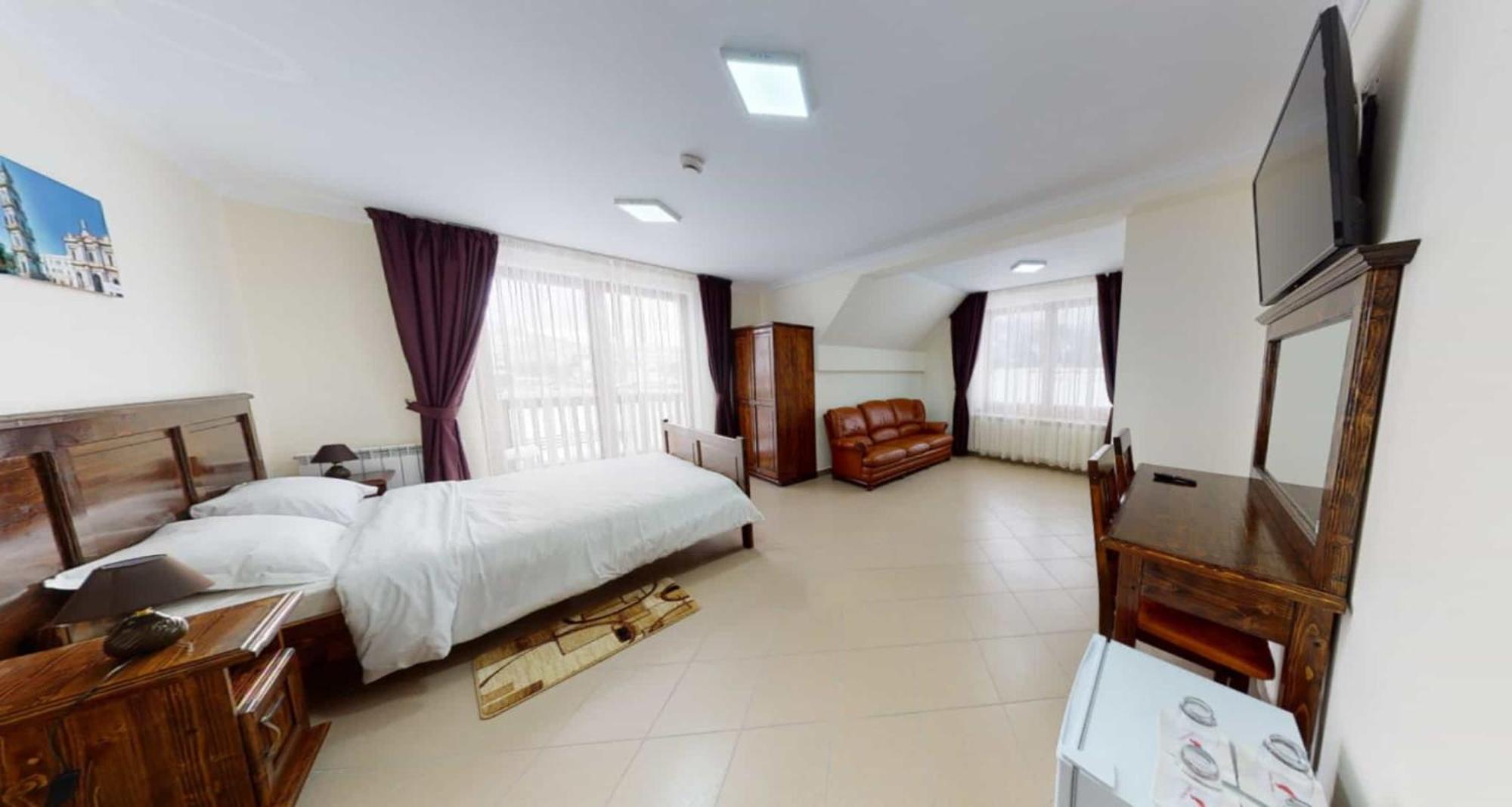 Hotel Rabbit Bran Moieciu de Jos Exterior photo