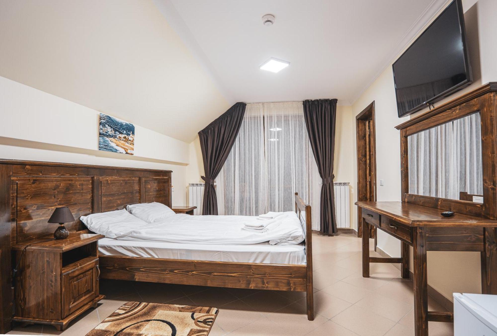 Hotel Rabbit Bran Moieciu de Jos Exterior photo